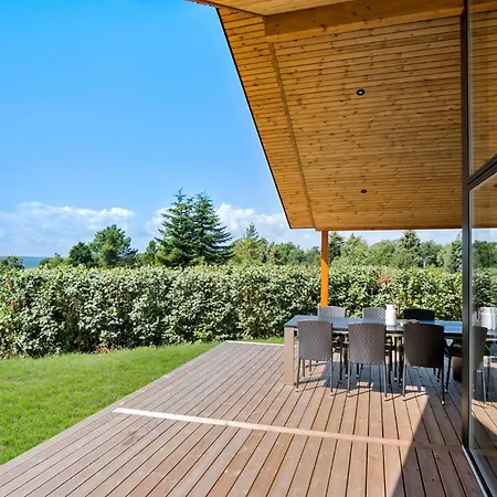 Gorgeous In With House Sea View